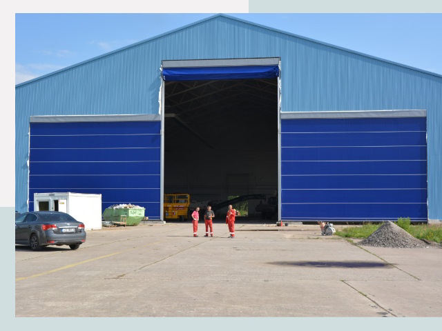 Ангарные ворота в Абакан от СтальСтрой-Бкн по цене 613 руб.