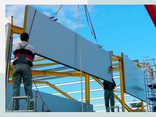 Монтаж сэндвич-панелей в Абакане от 613 руб.